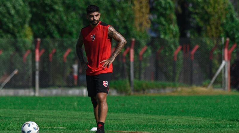 Juegan Independiente y Newell's