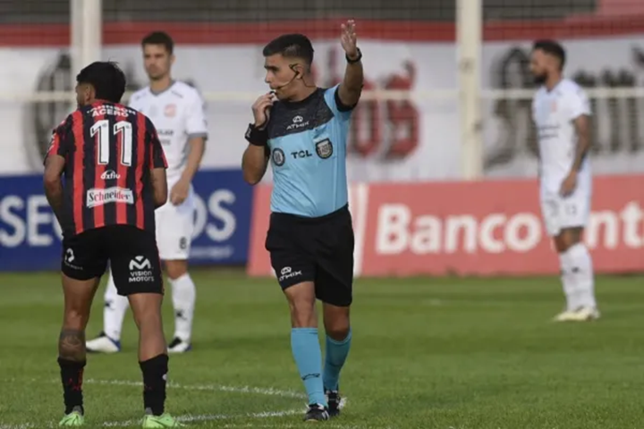 ARBITRO