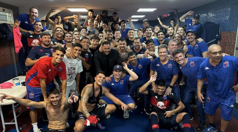 Tigre devoró a Racing