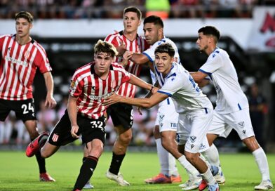 Vélez ganó en La Plata