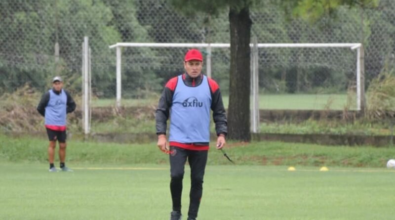 De la mano de Candia