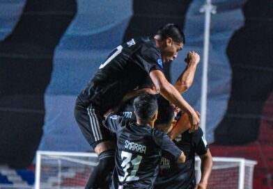 Racing empató y Riestra ganó