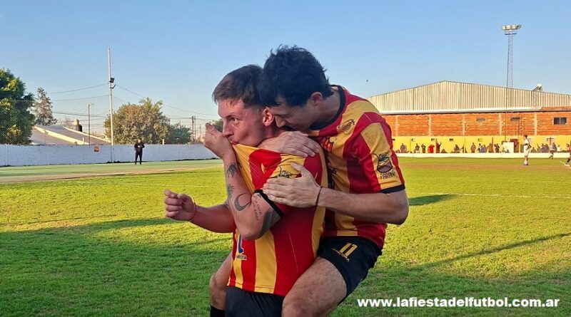 Neuquen sigue firme en la cima