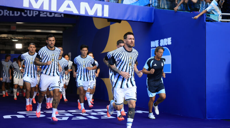 Argentina busca los Cuartos de Final